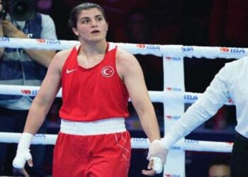 Busenaz Sürmeneli altın madalya kazandı