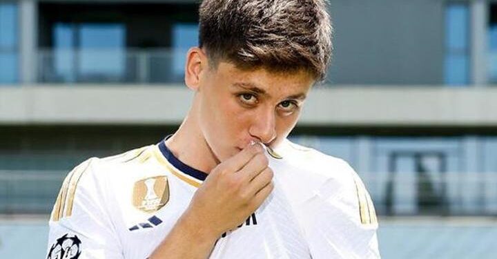 Arda Güler Real Madrid tarihinin rekorunu kırdı!