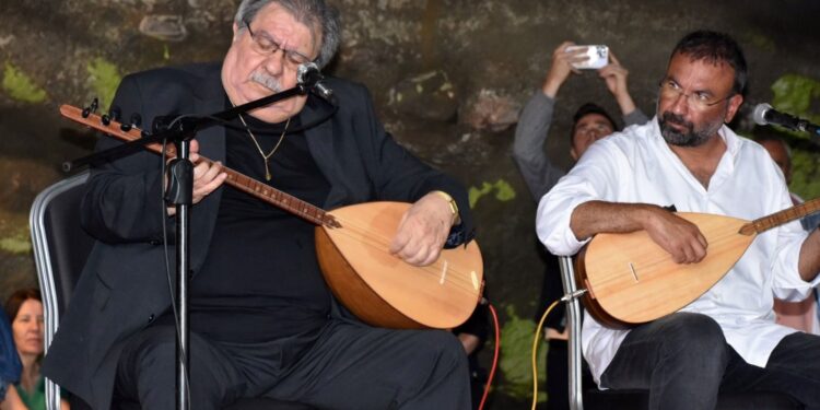 Sevgi, Barış ve Dostluk Ödülü Arif Sağ’a verildi