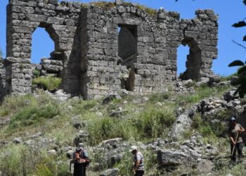 Antalya’daki Sillyon Antik Kenti turizme kazandırılıyor