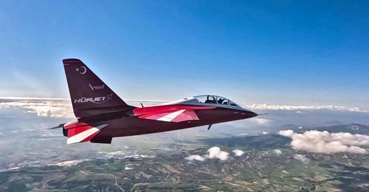 Hürjet ilklere imza atıyor