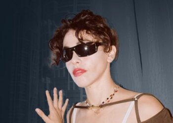 İsrailli şarkıcı Riff Cohen Türkiye’ye geliyor