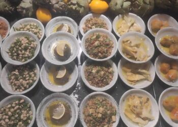 Ege’nin yöresel tatları İstanbul Havalimanı’nda yolcuların beğenisine sunuluyor