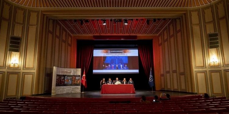 Yaz festivallerinde dünyaca ünlü opera ve bale eserleri sahnelenecek