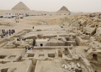 Mısır’da iki mumyalama atölyesi keşfedildi