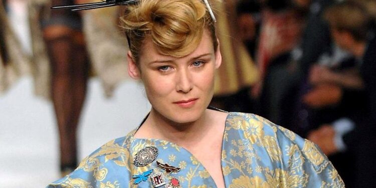 İrlandalı şarkıcı Roisin Murphy İstanbul’da sahne alacak