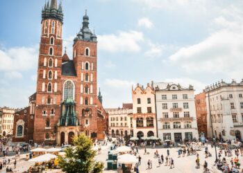 THY Polonya’nın tarihi Krakow kentine uçuş başlattı