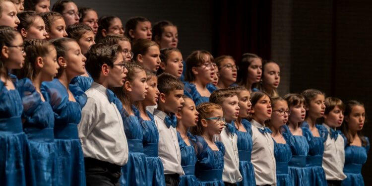 Çocukların sesleri Dünya Koro Müziği Sempozyumu’nda yankılandı