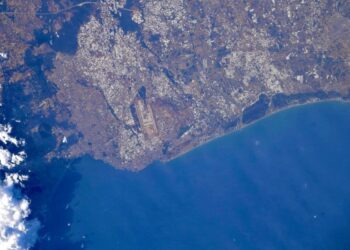 Uzaydan Antalya fotoğrafı: Harika sıcak şehir