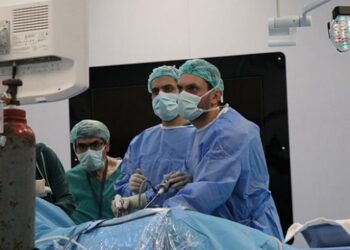 Akdeniz Üniversitesinde bugün yapılan ameliyatlar canlı yayınlanıyor