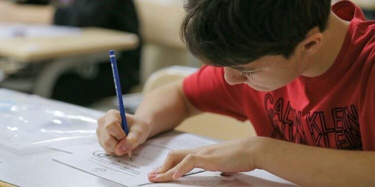 İBB’den depremzede öğrencilere ücretsiz ders