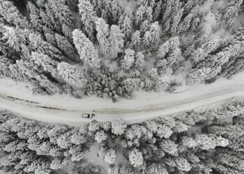 Ballıdağ’ın karlı zirvesi dronla görüntülendi
