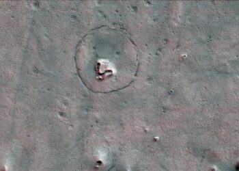 Astronomlar Mars’ta bir ‘Ayı’ keşfetti