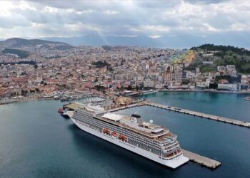 Kuşadası ve Didim’de turizmciler erken rezervasyonla umutlarını artırdı