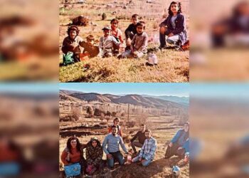 18 yıl sonra aynı yerde buluşup aynı fotoğrafı çektirdiler