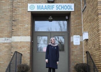 ABD’deki Maarif Okulu’ndan iki öğrenci üniversite sınavında yüzde 1’e girdi