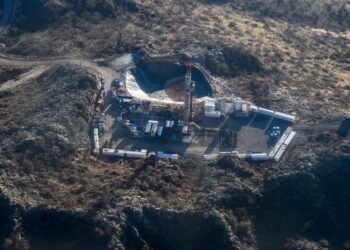 Gabar Dağı’ndaki petrol üretim çalışmaları havadan görüntülendi