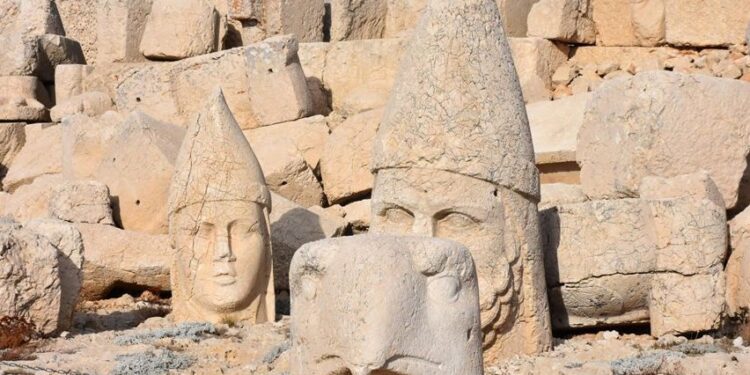 Adıyaman’daki tarihi mekanların ziyaretçi sayısı 370 bini aştı