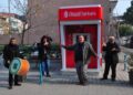 Mahalleye kurulan ATM’ye ‘davullu zurnalı’ kutlama