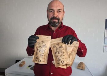 Balıkesirli işletmeci çölyak ve diyabetliler için gofret üretti