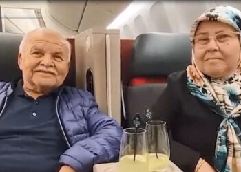 THY uçağında Gezeravcı ailesini gururlandıran anons