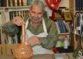 Yetiştirdiği kabakları sanat eserine dönüştürüyor