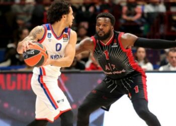 Anadolu Efes İtalya’da galip