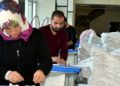 Tekstil atölyesine dönüştürülen düğün salonu işsizlere ekmek kapısı oldu