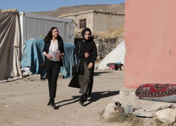 Erciş’te öğretmenler ara tatilde öğrencileri okula kazandırıyor