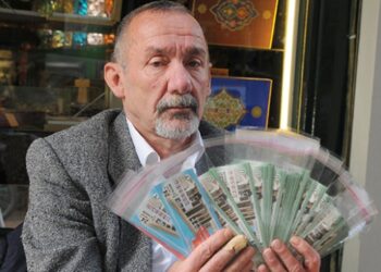 Biletime amorti çıktı dedi, büyük ikramiye çıktığını öğrendi