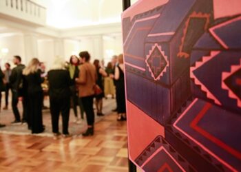 İtalyan sanatçılar Türkiye’deki deneyimlerini tuvale yansıttı