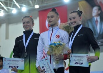 Cimnastikte ilk Tokyo kotası Nazlı’dan