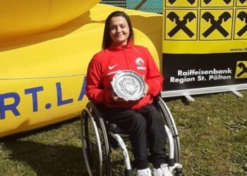 Paralimpik tenisçi Büşra Ün çiftlerde şampiyon