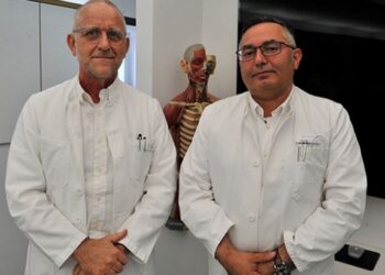 Almanya’da Türk doktor ve ekibinden kanserle mücadelede yeni yöntem