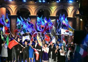 2 Türk öğrenci İsveç’te su projesiyle dereceye girdi