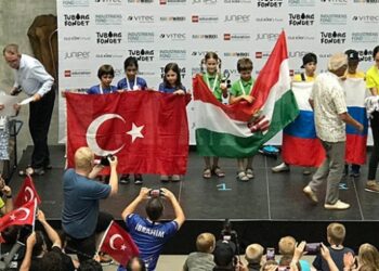 BİLSEM öğrencileri Dünya Robot Olimpiyatları’nda ikinci oldu