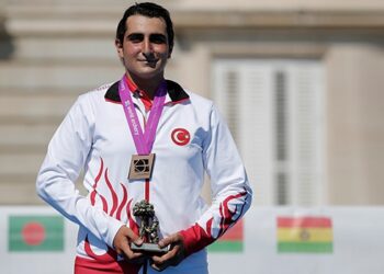 Milli okçu Batuhan Akçaoğlu’ndan bronz madalya