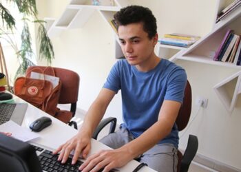 Matematik dahisinin hedefi bilime katkı sağlamak