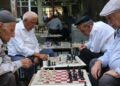 Satrançseverleri buluşturan kahve