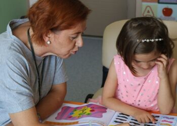 4 yıllık eğitimle zihinsel engelini yendi