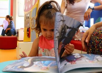 Türkiye’nin ilk bebek kütüphanesi Şarköy’de