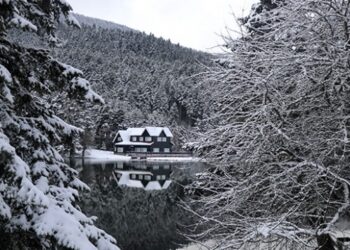 Bolu’nun “incisi” kar manzarasıyla büyülüyor