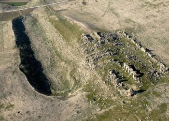 Laodikya Stadyumu’na giden tarihi yol gün ışığına çıkarılıyor