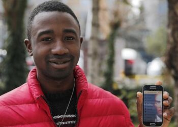 Kamerunlu öğrenci akıllı telefonlar için ‘Atatürk’ uygulaması geliştirdi