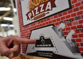 Kilitli pizza kutusu dünyaya açıldı