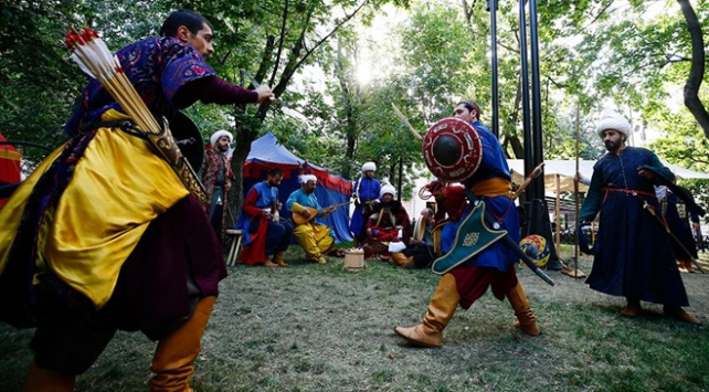 Moskova’da ‘Osmanlı ordu karargahı’ kuruldu