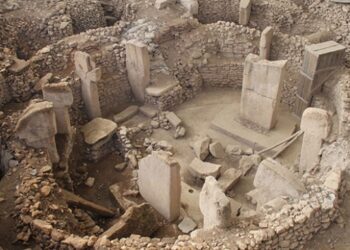 Dünyanın en eski tapınağı olan Göbeklitepe 18 ay sonra ziyarete açıldı