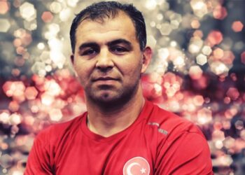 Sırtı minder görmeyen şampiyon güreşçi İlhan Çıtak