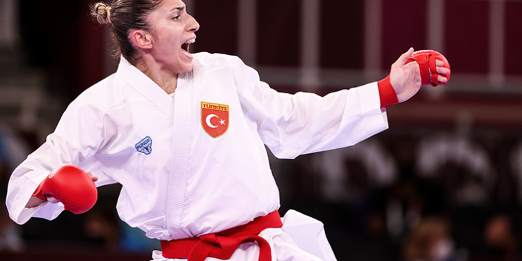 Milli karateci Merve Çoban’ndan bronz madalya!
