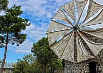 170 yıllık tarihi yel değirmeni turizme kazandırılacak